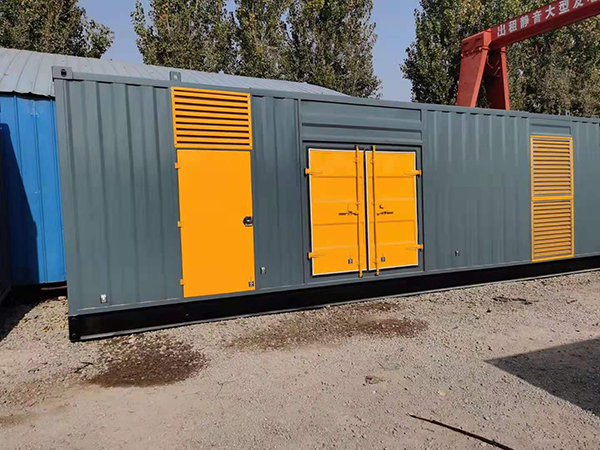 长春300kw 柴油发电机组用多大的空气开关？