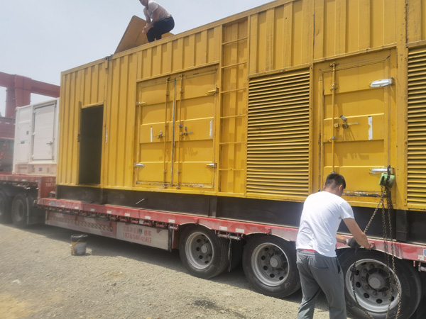 长春除了负载情况和发动机维护，还有哪些因素会影响 200kw 柴油发电机的油耗？
