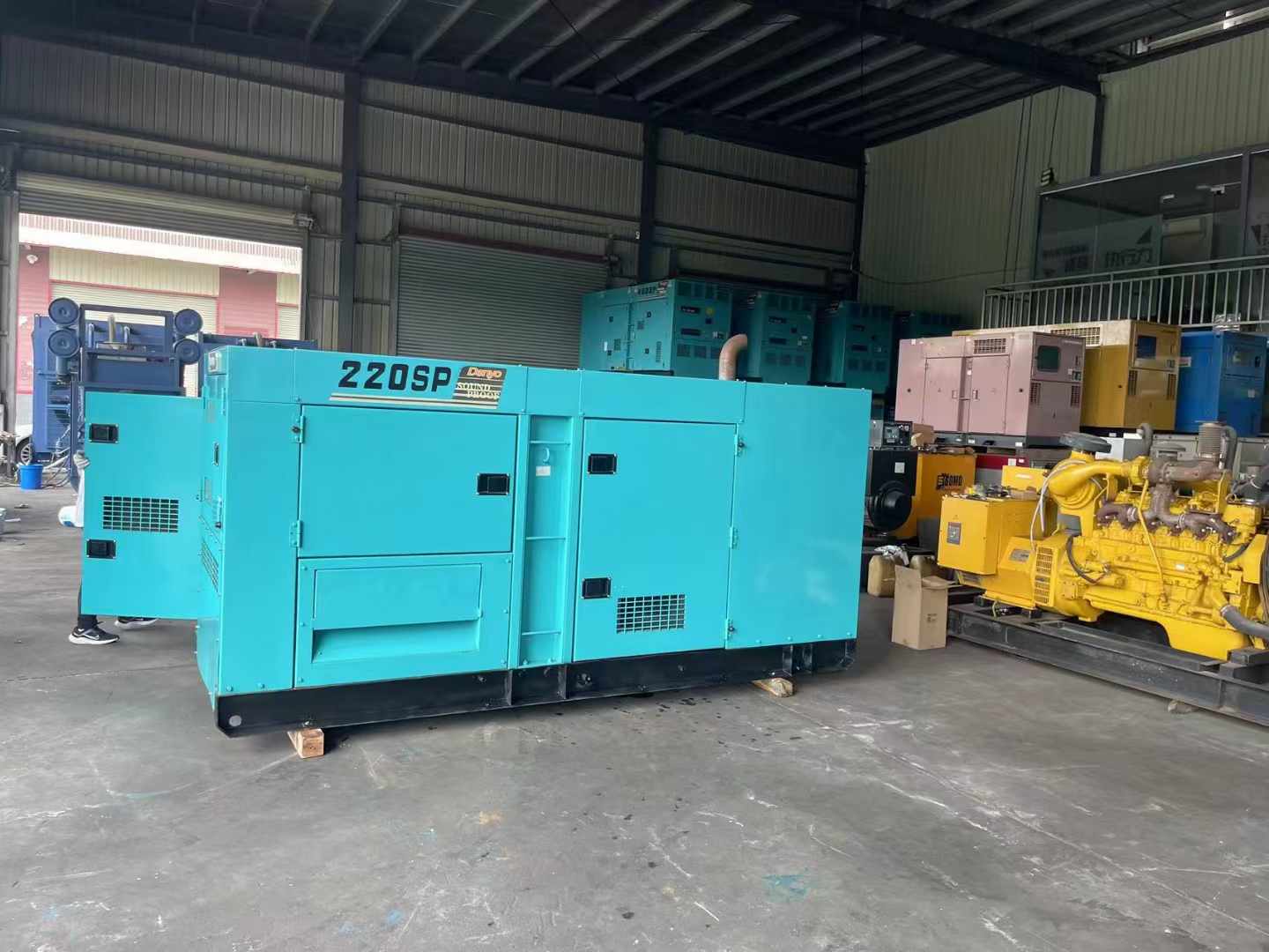 长春800kW 柴油发电机的输出电流波动范围是多少?